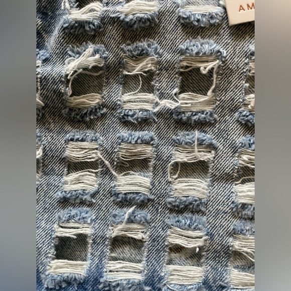 NWT Good American Distressed Jean Shorts Size 6 - Picture 9 of 10